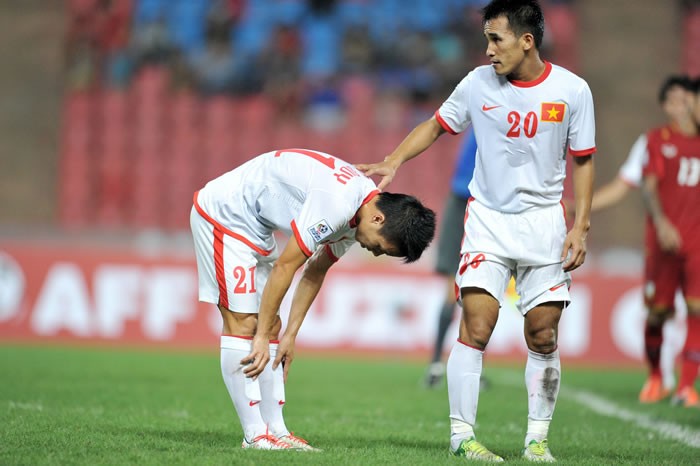 Được kỳ vọng rất lớn nhưng tuyển Việt Nam đã thất bại thê thảm tại AFF Cup 2012 khi bị loại ngay vòng bảng với chỉ 1 điểm có được.